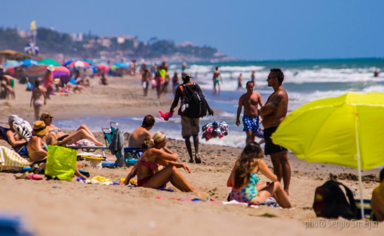 Mar Del Sur Apartamentos- Piscina Y Playa - Parking Gratis Benalmádena Exteriör bild